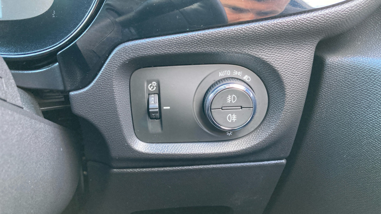 Vauxhall Corsa 100kW Elite Nav Premium 50kWh 5dr Auto [7.4kWCh] Electric Hatchback